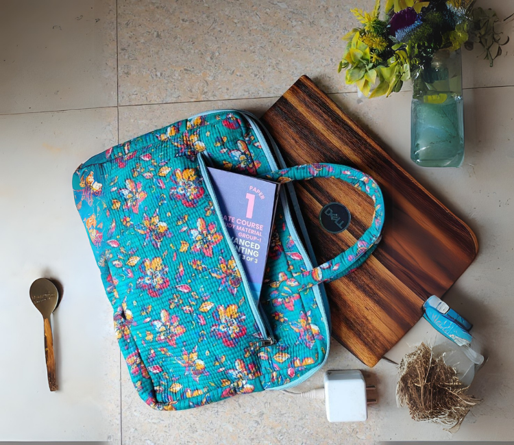Delilah Printed Laptop Bag 3