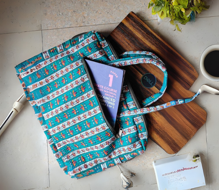 Delilah Printed Laptop Bag 17