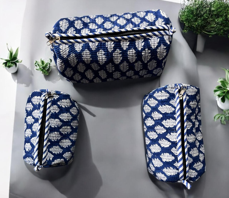 Dior Quilted Pouch 4