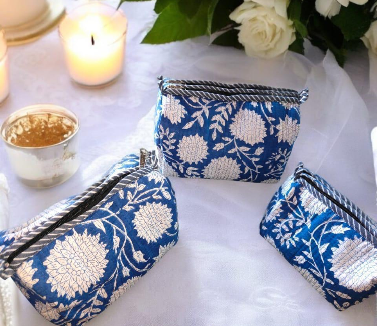 Dior Quilted Pouch 8